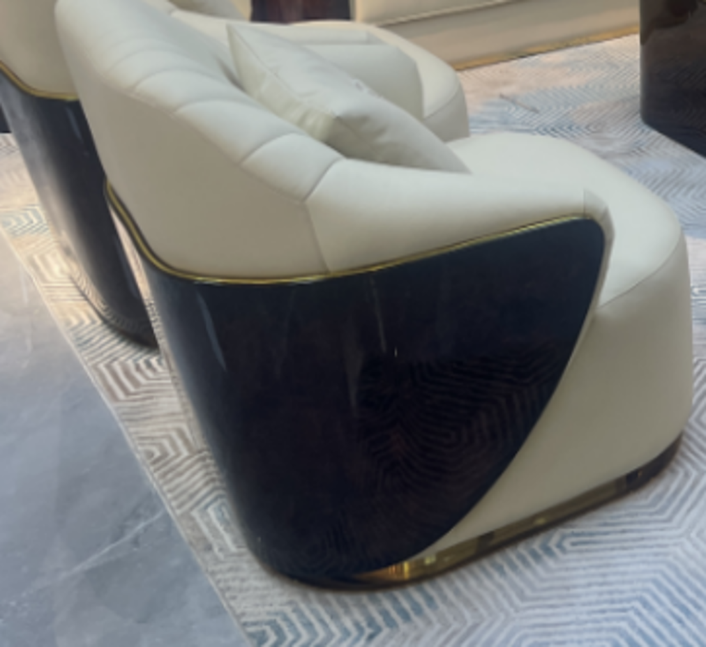 Bentley C15 Lounge Chair